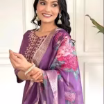 Woman's Rayon Kurti Pent With Dupatta