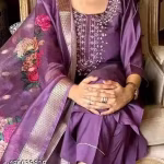 Woman's Rayon Kurti Pent With Dupatta